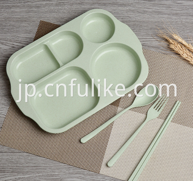 Plastic Dinnerware